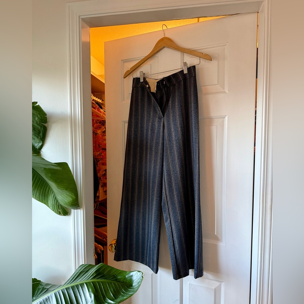 Indi&Cold Wide Leg Pinstripe Trousers - Navy & Grey Size 36/4